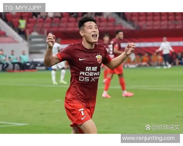 国足球星为何始终热爱足球背后动力与精神力量探秘