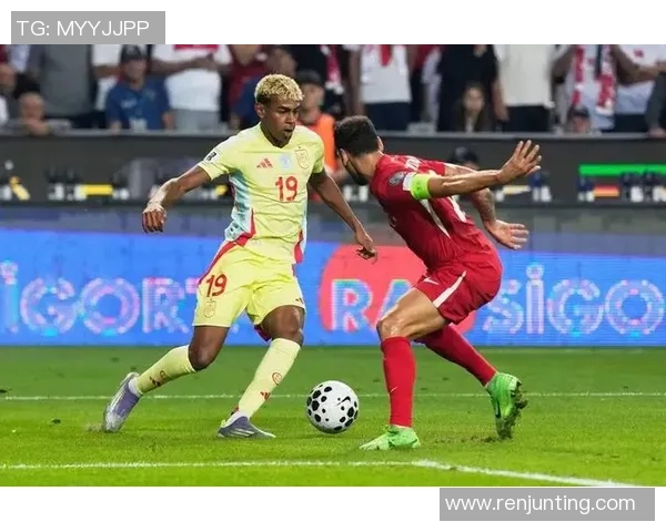 足球球星过人技巧解析：揭示最具威胁的经典过人动作与背后秘密